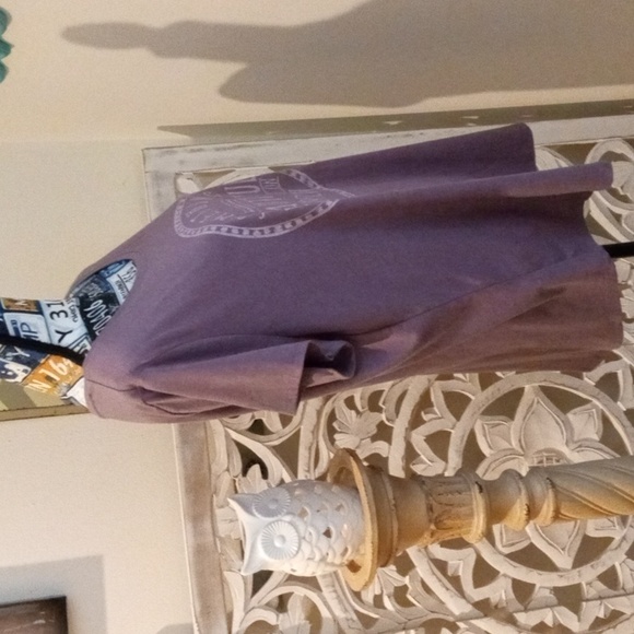 SOMETHING BEAUTIFUL IS ON THE HORIZON Comfy Soft Tee-Shirt - Picture 7 of 9